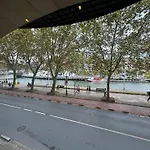Apartment Riverside Bilbao